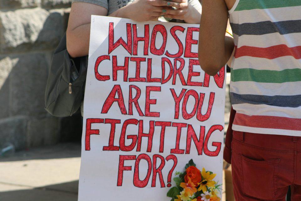 whose_children_fighting)for